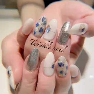 ネイル 中井 綾香の眉毛・アイブロウイメージ