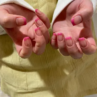 ネイル Trico Antique所属・岩本 杏のネイルデザイン