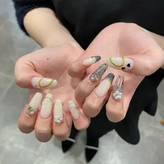 ネイル アンジェリカミッシェル関内店所属・内海 千尋のネイルデザイン