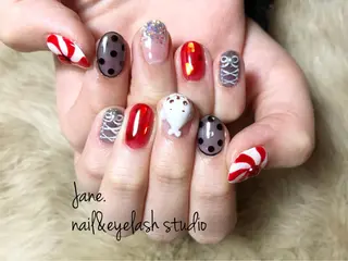 ネイル Yakko pas á pasのネイルデザイン