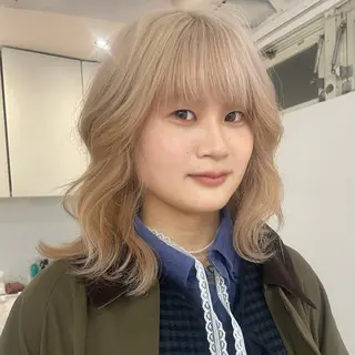 セミロング カラー 🪅ブリーチカラー 🪅琉羽Ruuのヘアスタイル