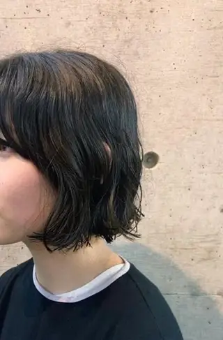 ショート パーマ じゅわっと暖色カラー 🍊Moemiのヘアスタイル