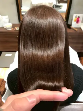 Leverage広尾所属・透明感カラー/ ぷるぷる髪質改善💖のヘアスタイル