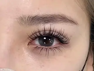 マツエク・マツパ オーロラ所属・AURORA RINAのマツエク・マツパデザイン