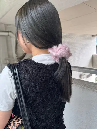 カラー ブリーチカラー🎀 韓国風/寺門美優のヘアスタイル