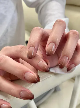 ネイル EE.Nail所属・FuFu.Nail 2️⃣番のネイルデザイン