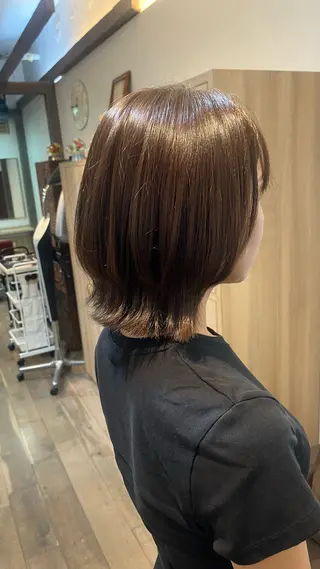 カラー 黒滝 真歩のヘアスタイル