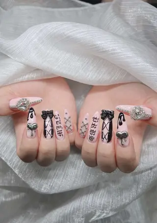 ネイル Lee Ainのネイルデザイン