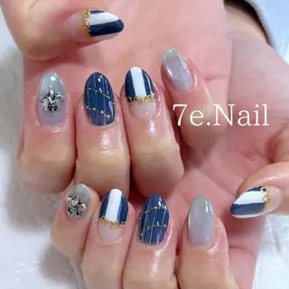 ネイル 7e. Nailのネイルデザイン