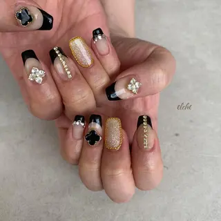 ネイル Rio 𓍼のネイルデザイン