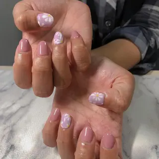 ネイル 結城 怜菜のネイルデザイン