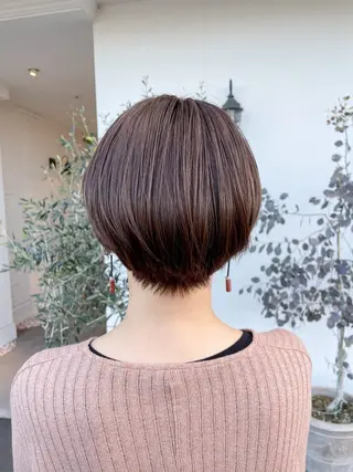 ショート カラー shiho/レイヤー /透明感カラーのヘアスタイル