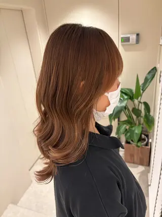 セミロング 篠崎 加奈のヘアスタイル