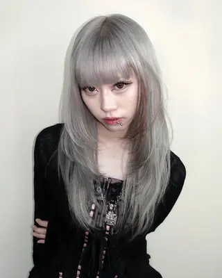 ロング Null 表参道所属・岩下昂世/ ハイトーン/デザインのヘアスタイル