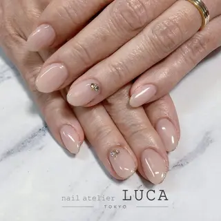 ネイル ネイルアトリエルカ スタッフのネイルデザイン