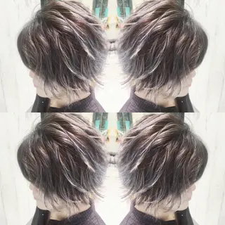 ショート カラー N° jillva ♦️川端裕司♦️のヘアスタイル