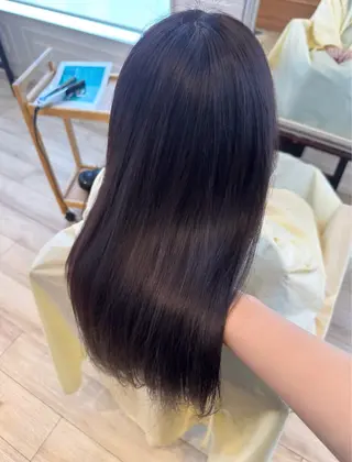 カラー 田村 菜々実のヘアスタイル