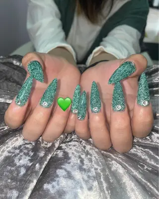 ネイル Mumu所属・Mumu モデル募集中🪄のネイルデザイン