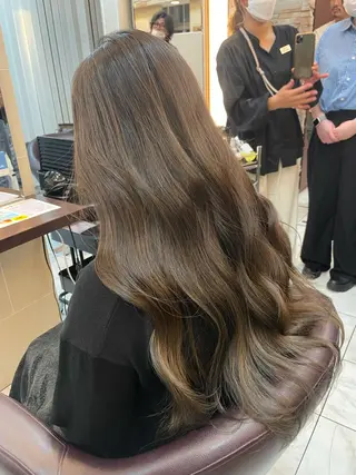 ロング 韓国ヘア/レイヤー 🇰🇷/艶髪/長橋のヘアスタイル