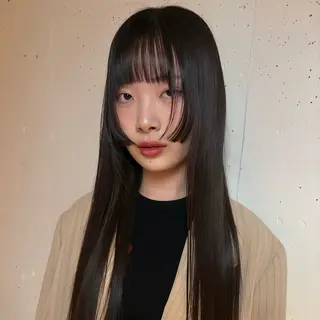 ロング sity.　天神　大名所属・ブリーチなしカラー 暖色カラーのヘアスタイル