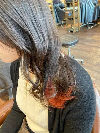 ロング カラー 鎌田 祥江のヘアスタイル