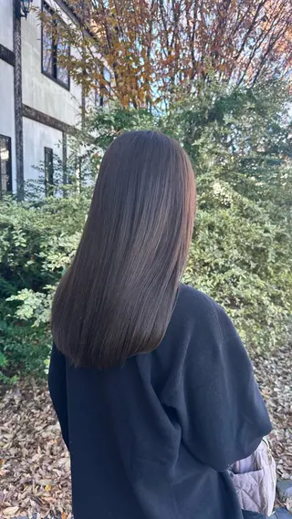 セミロング ぴーす/縮毛矯正 /ナチュラルカラーのヘアスタイル