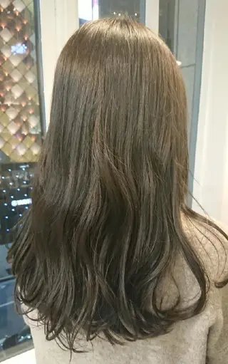 ロング カラー スタイリスト 川添 のヘアスタイル