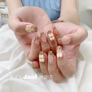 ミディアム nail jaol池袋店所属・ネイルJaol 池袋のネイルデザイン