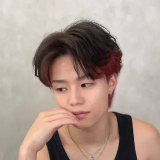 ミディアム メンズ フェザー/ゆるふわ パーマ/鐘ヶ江 航青のヘアスタイル