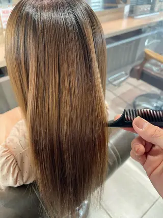 ロング EARTH 志木店のヘアスタイル