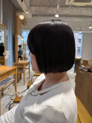 ショート カラー 鈴木弥月/大人ボブ× 透明感カラーのヘアスタイル