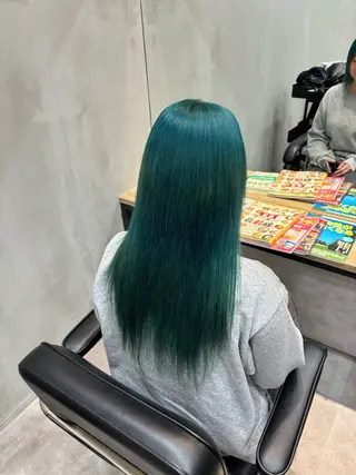 ロング カラー 片平 帆香のヘアスタイル