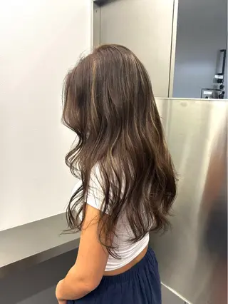 ロング 大人レイヤー/艶美髪 🇺🇸TOMONAのヘアスタイル