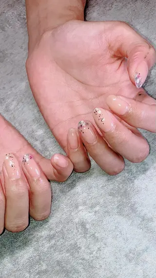 ネイル haleyume所属・shino🌟 痛ネイルのネイルデザイン