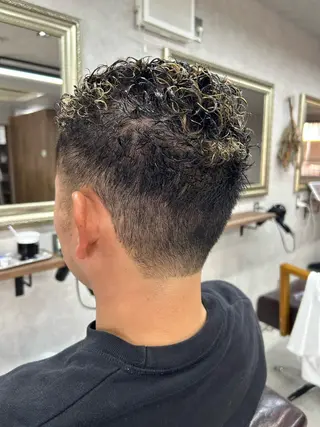 カラー パーマ メンズ Lien 深井店のヘアスタイル