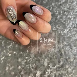 ネイル S♡JEWEL所属・S. JEWELのネイルデザイン