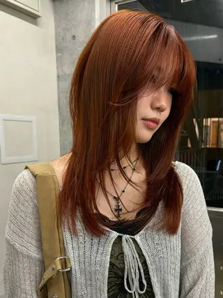 セミロング カラー レイヤー/柔色 カラー/SAkiのヘアスタイル