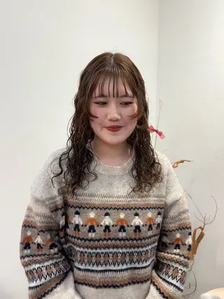 ロング パーマ anna/ラフパーマ /くすみベージュのヘアスタイル