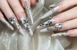 ネイル Miya🎀 nailのネイルデザイン