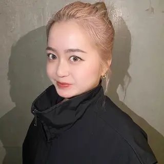 ミディアム カラー 🎀ミルクティー/暖 色×レイヤー/マリアのヘアスタイル