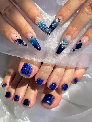 ネイル Nailsalon Fave/Rinaのネイルデザイン