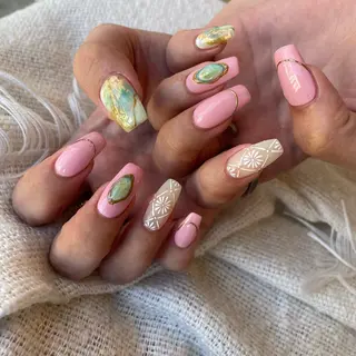 ネイル revia所属・ERI Nailistのネイルデザイン