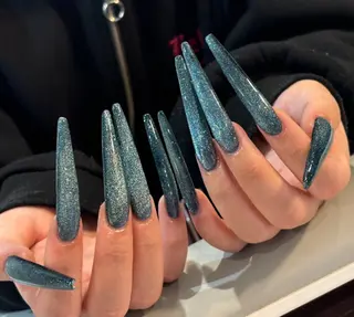 ネイル えくにゃん所属・AMAGASAKI LISAのネイルデザイン