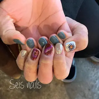 ネイル Seis Shihoのネイルデザイン
