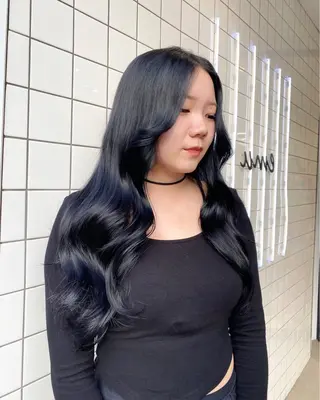 ロング カラー emu所属・けいこ🍊ニュアンス ネイル/個性派ネイルのネイルデザイン