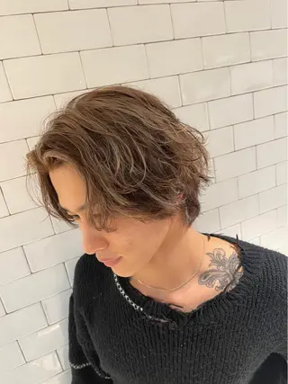 カラー メンズ &chaLme   心斎橋所属・emi/髪質改善/ 韓国風/艶カラーのヘアスタイル