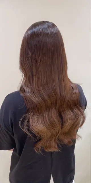 ロング 池田 早穂のヘアスタイル