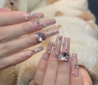 ネイル 小島 阿佑美のネイルデザイン