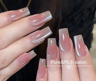 ネイル Pure&Rich Nailのネイルデザイン