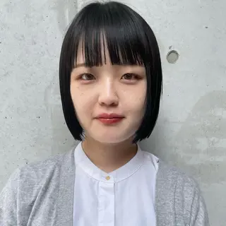 ショート カラー ホリケ アオイのヘアスタイル